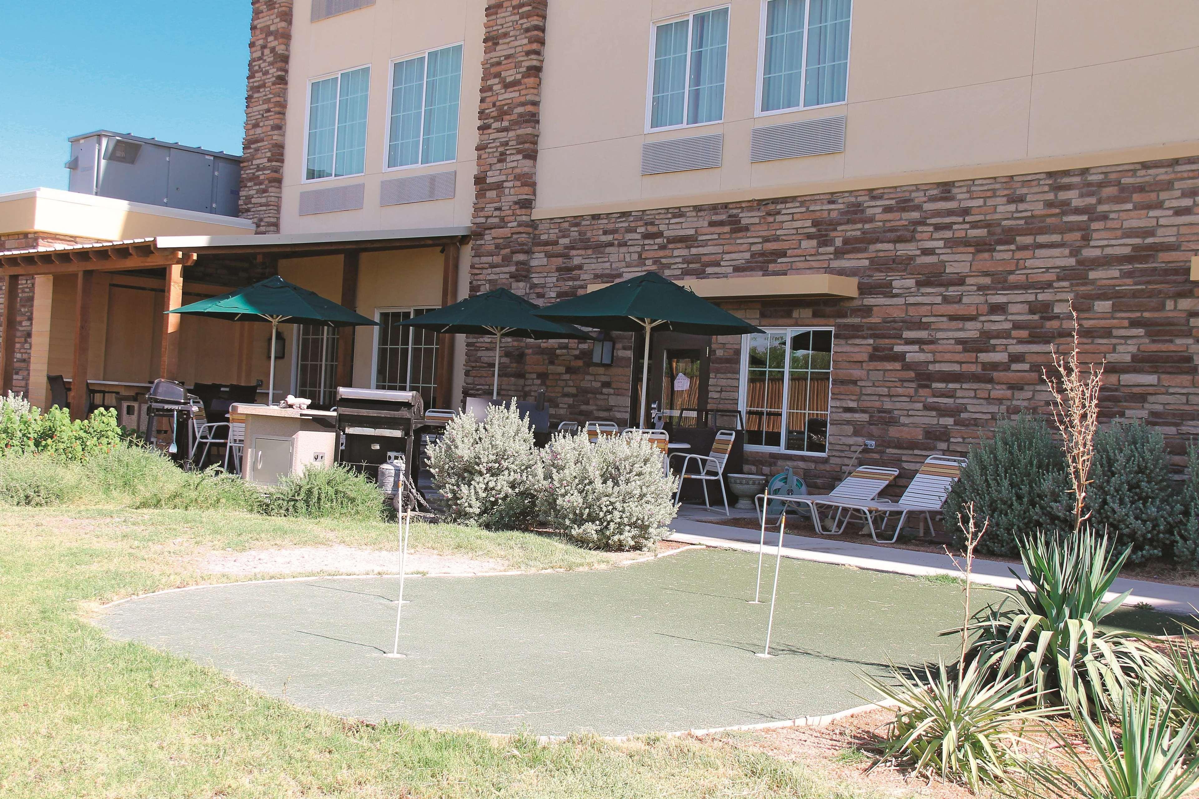 La Quinta By Wyndham Pecos Hotel Exterior foto